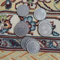 تعدادی سکه ۲ ریالی دوره جمهوری اسلامی
