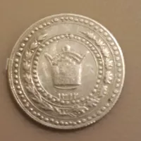تعدادی سکه قدیمی نقره یادبود و غیره